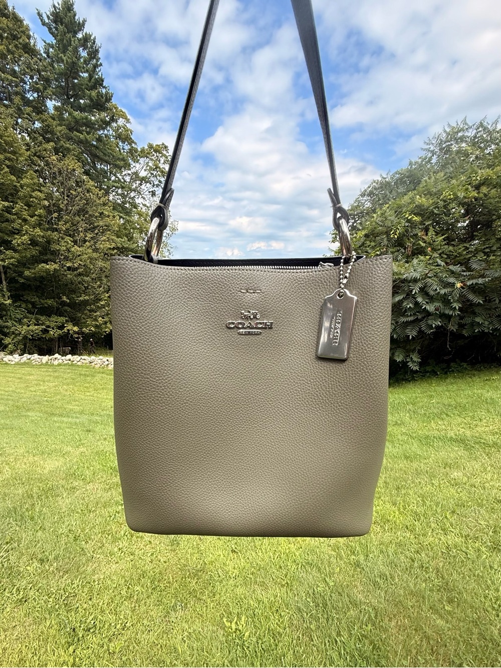 Coach Town Bucket Bag 9112 green
